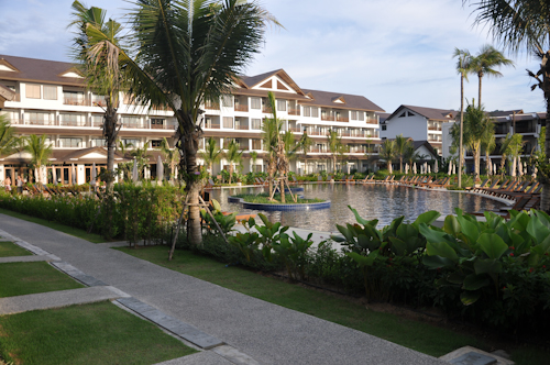 Kamala Beach Resort, egen pool :-)